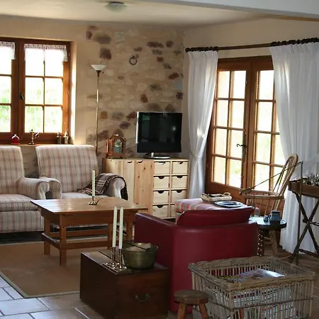 לינה וארוחת בוקר Chambres D' Hotes Rastaillou
